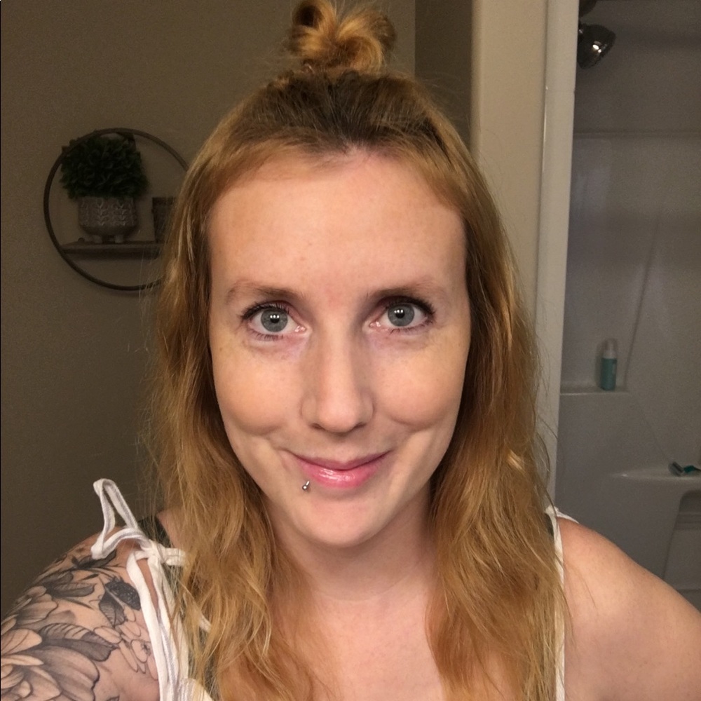 Meet your Posher, Natalie
